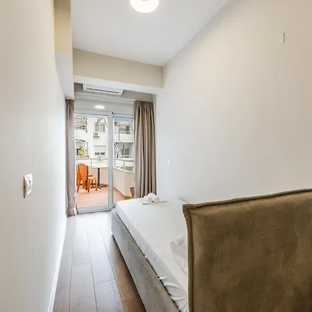 Apartamento Stylish In Lungomare With Sea View By Pikhost