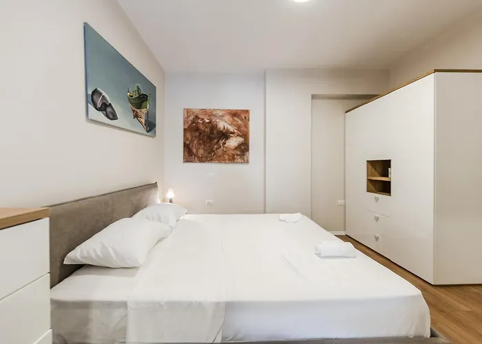 Stylish In Lungomare With Sea View By Pikhost Apartament *