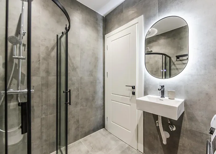 Apartament Stylish In Lungomare With Sea View By Pikhost Wlora