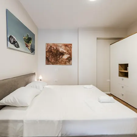 Stylish In Lungomare With Sea View By Pikhost Apartment *