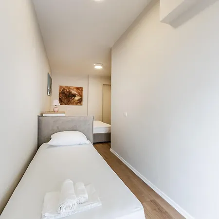 Apartment Stylish In Lungomare With Sea View By Pikhost *