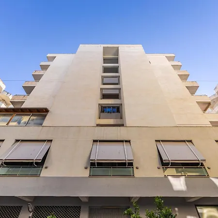 Stylish In Lungomare With Sea View By Pikhost Vlorë