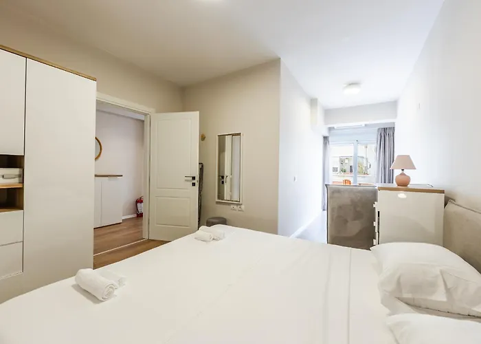 Stylish In Lungomare With Sea View By Pikhost *