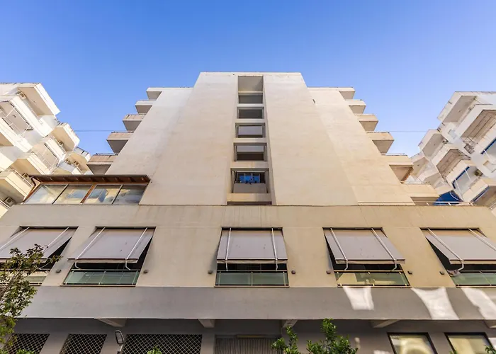 Stylish In Lungomare With Sea View By Pikhost Vlorë